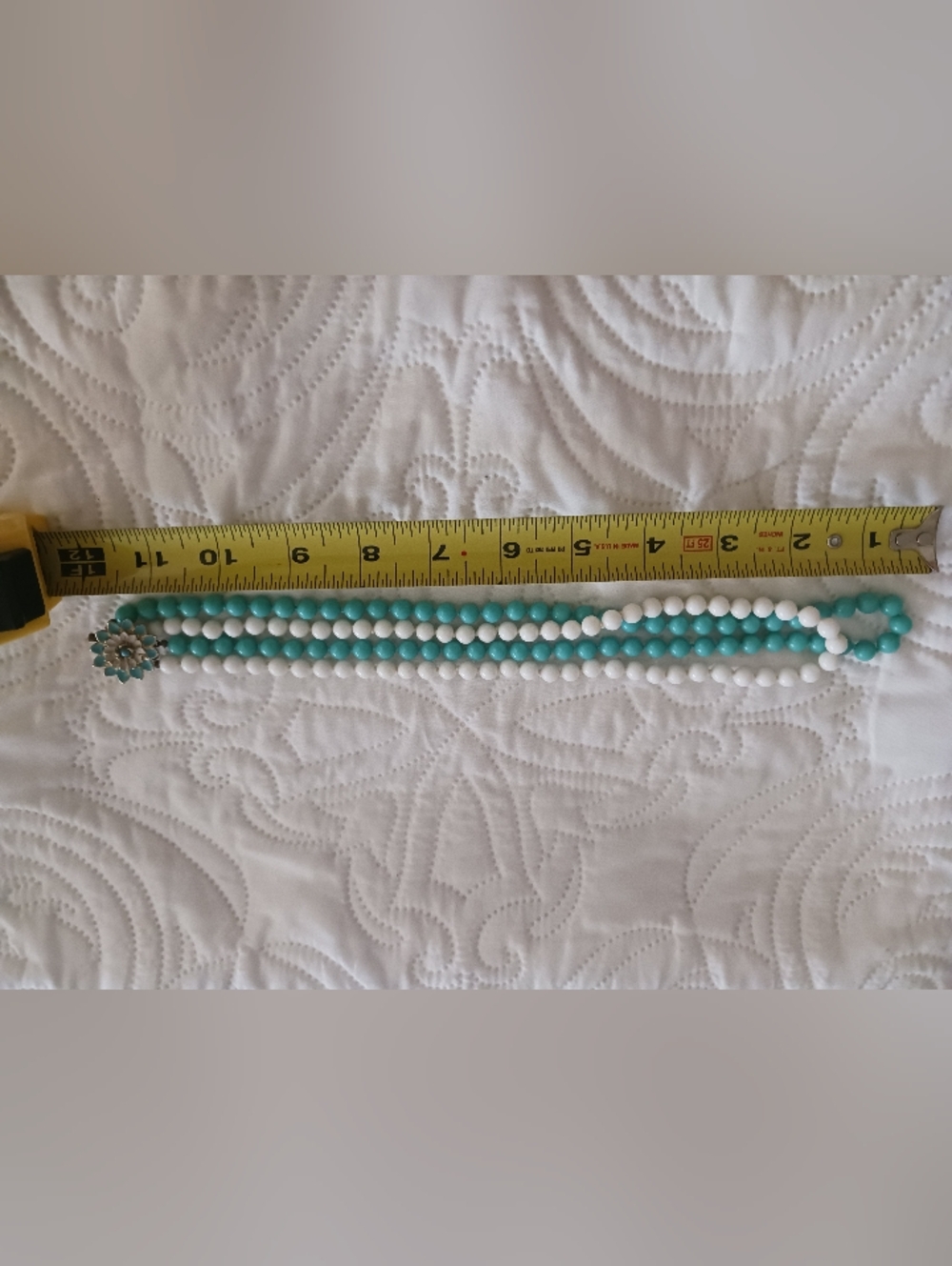 Milkglass Necklace Vintage Turquoise and White Glass Beads With Floral Clasp - Picture 12 of 13
